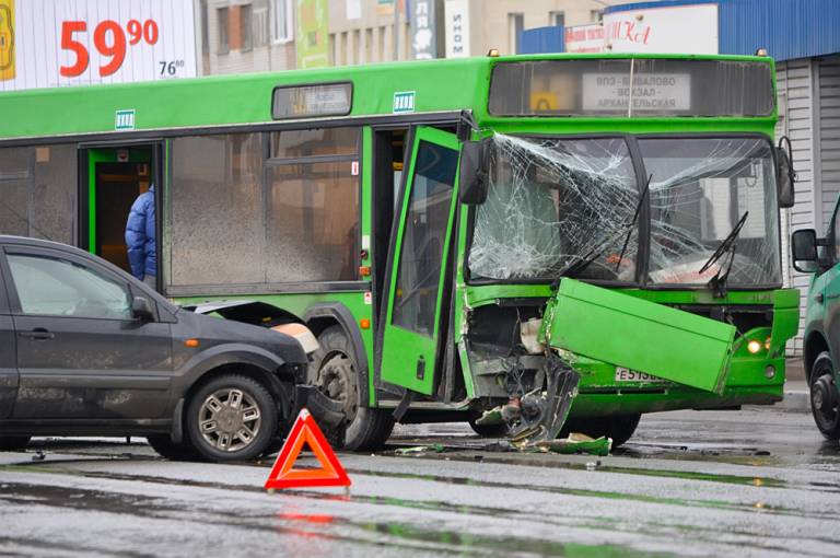 11Bus Accidents and Lawsuits