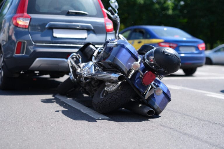 11What Should I Do at The Scene of a Motorcycle Accident?